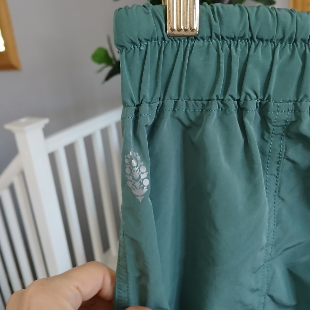 NWOT Free People Movement Stadium Pants in Vintage Green. Size M - Picture 9 of 12